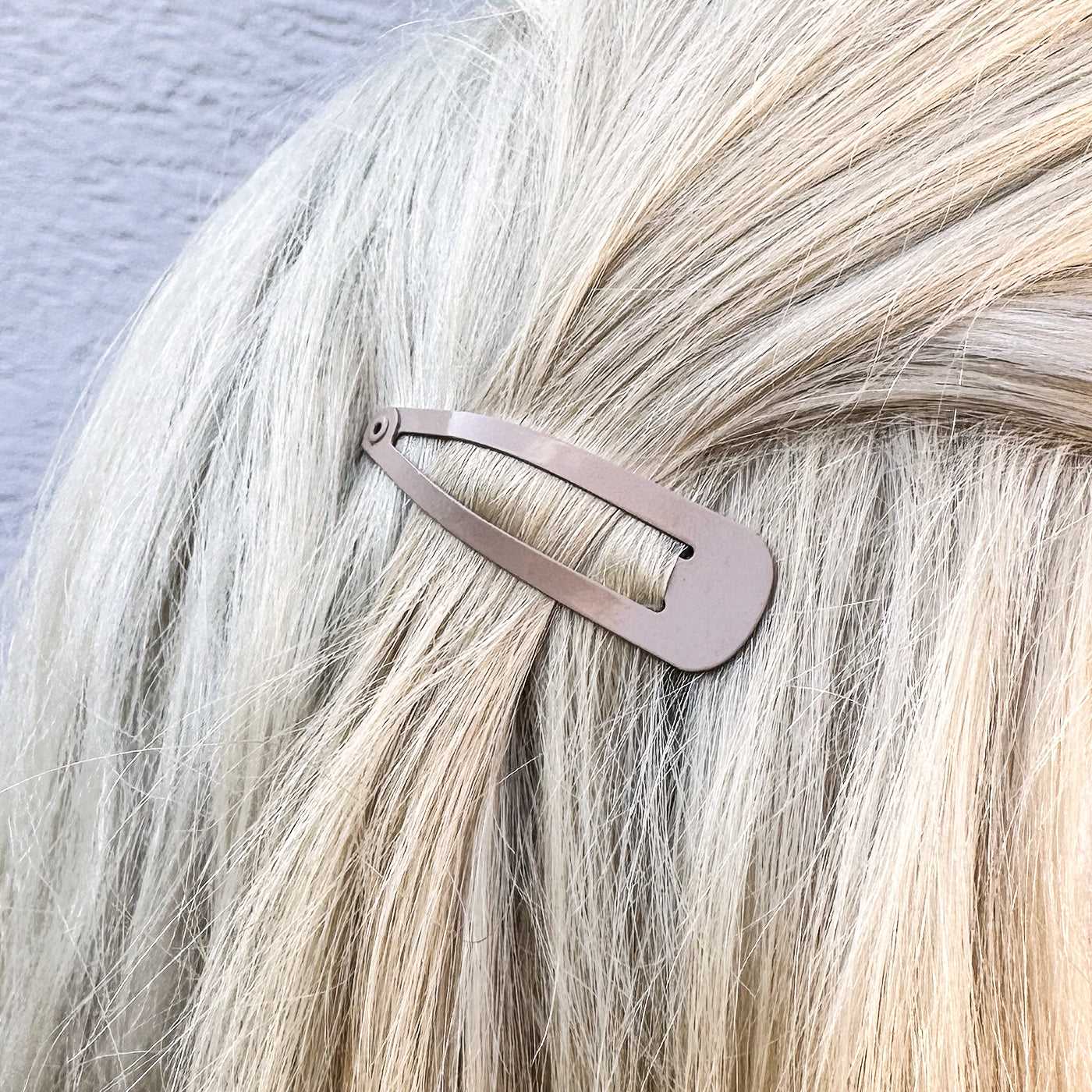 Haarspangen (beige | 20 Stück | 5cm) im Haar - HAARallerliebst